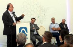 Centro de Operaþes de SatÚlite SCERJ Carlos Magno