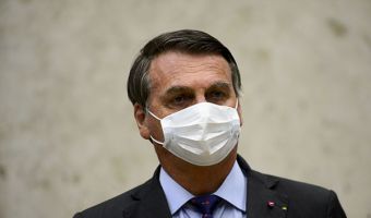 Bolsonaro veta perdão a dívidas de igrejas Marcelo Camargo Agencia Brasil