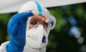 USP desenvolve vacina por spray nasal Reuters Leonhard Foeger Direitos Reservados