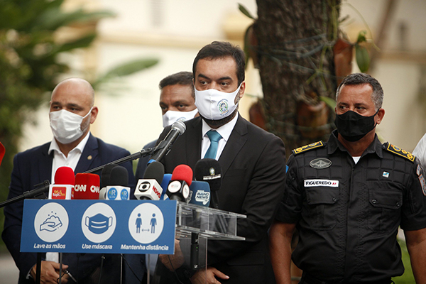 Foto: Banco de Imagens Cláudio Castro anuncia abertura de leitos, chegada de vacinas e calendário unificado de imunização