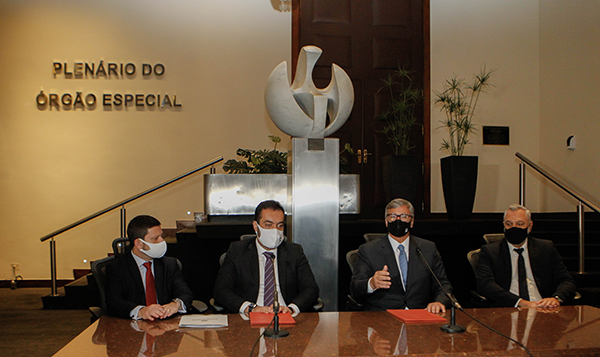 Foto: Banco de Imagens Terreno do Estado é cedido ao judiciário fluminense para abrigar núcleo de atendimento para menores