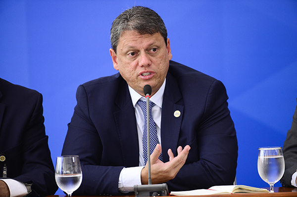 Foto: Banco de Imagens Ministro defende atual modelo de concessões na infraestrutura