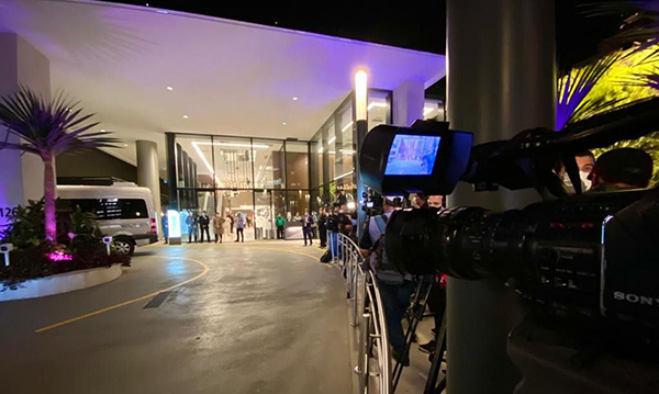 Internado em SP, Bolsonaro não tem previsão de cirurgia