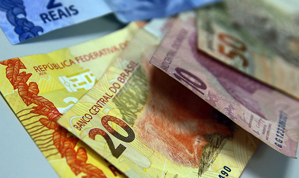 Foto: Banco de Imagens Mercado financeiro eleva projeção da inflação para 6,11%