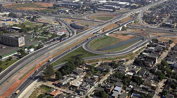 Ministro anuncia retomada de obras do Arco Metropolitano do Rio