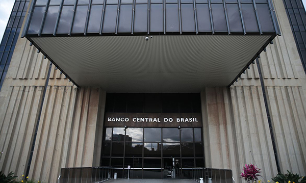 Foto: Banco de Imagens Mercado financeiro eleva projeção da inflação para 8,69%