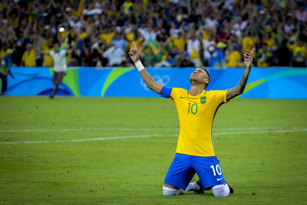 Neymar e Alisson são indicados ao prêmio The Best da Fifa