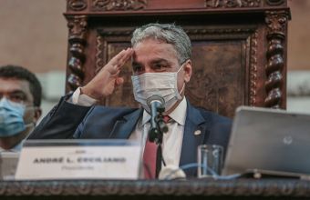 André Ceciliano é reeleito presidente da Alerj Rafael Wallace Alerj