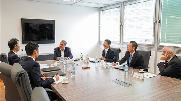 Presidente da Alerj recebe embaixador do Japão para falar sobre parcerias no Estado
