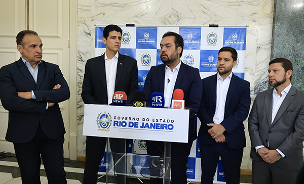 Foto: Banco de Imagens Governador e ministro anunciam pacote de obras para a expansão logística dos setores ferroviário, rodoviário e portuário do RJ