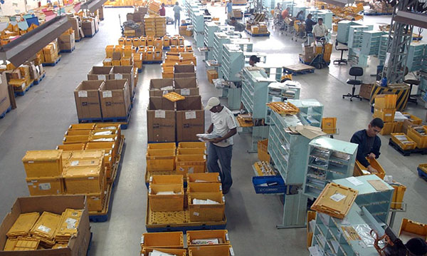 Foto: Banco de Imagens Correios vão leiloar 175 mil bens não entregues aos destinatários