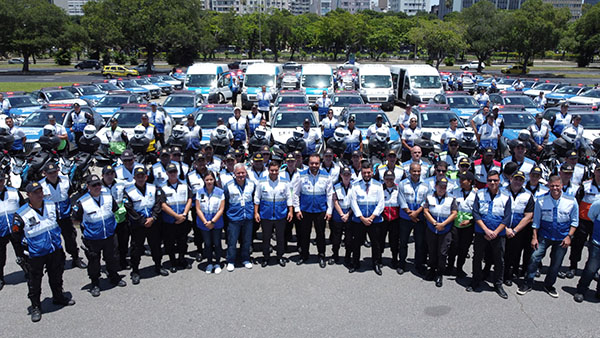 Estado entrega 163 novos veículos para os programas Segurança Presente e Lei Seca