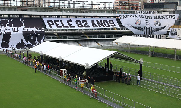 Foto: Banco de Imagens Corpo do Rei Pelé é velado na Vila Belmiro