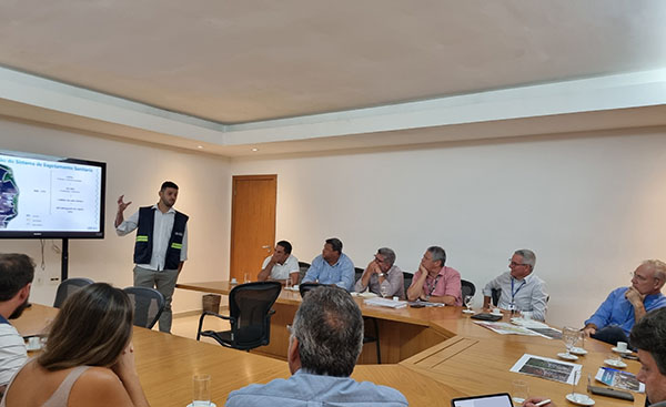 Águas do Rio apresenta melhorias nos sistemas de água e esgoto ao poder público de Duque de Caxias