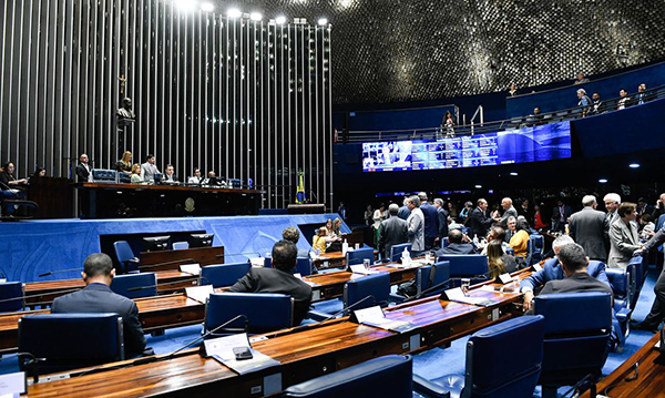 Senado confirma indicação da Câmara para TCU