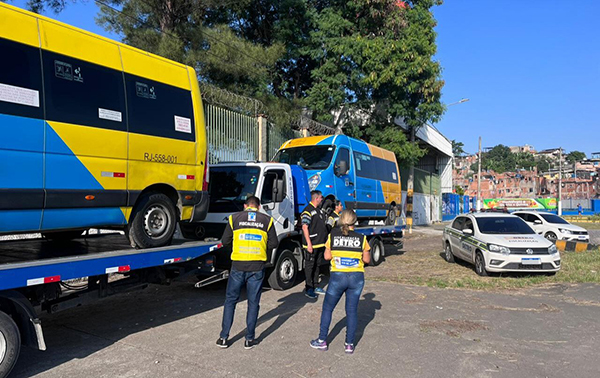 Foto: Banco de Imagens Detro-RJ aplica 358 multas no mês de maio