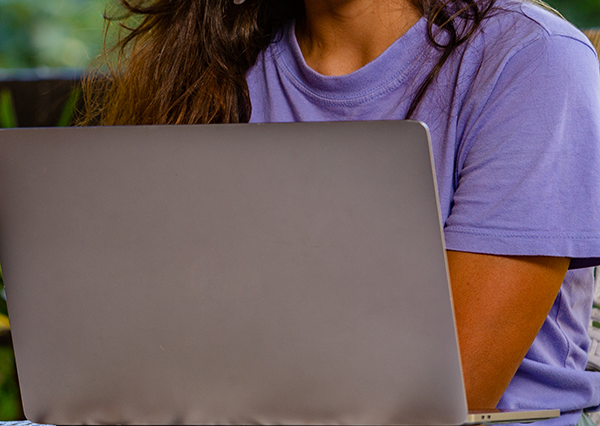 Pequenos e médios empreendedores de e-commerce do RJ, faturam 45% mais pelo Dia das Mães