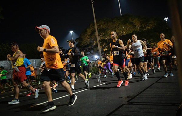 Foto: Banco de Imagens Maratona do Rio toma as ruas do Aterro do Flamengo com mais de 40 mil participantes