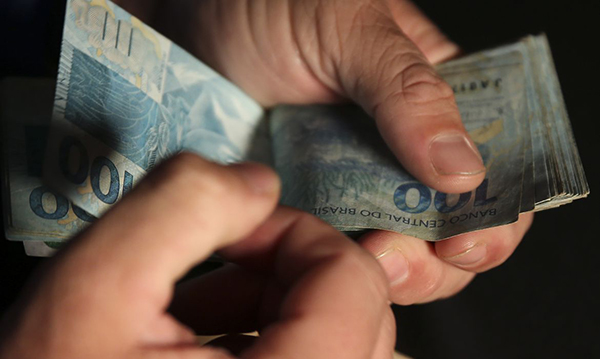 Foto: Banco de Imagens Saldo de R$ 25,4 bi do PIS-PASEP está disponível para saque