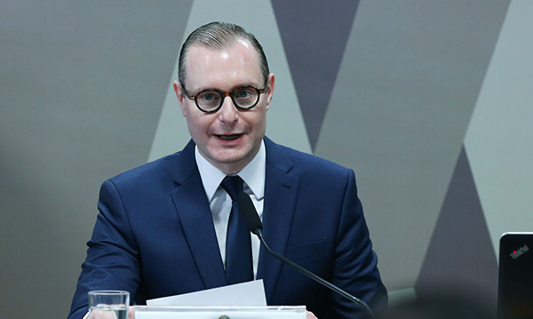Cristiano Zanin é empossado no cargo de ministro do STF