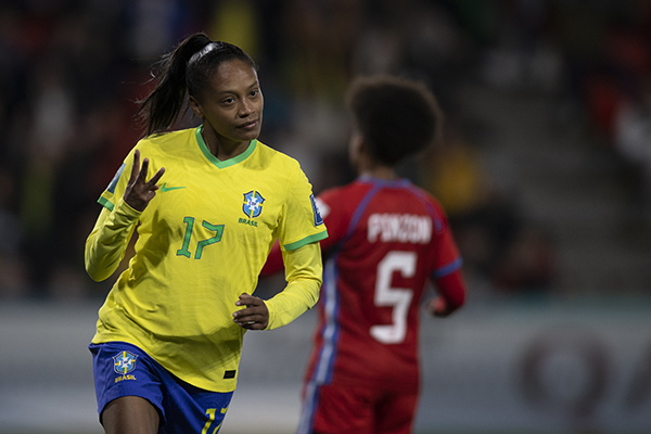 Com show de Ary Borges, Brasil faz 4 a 0 no Panamá em estreia na Copa