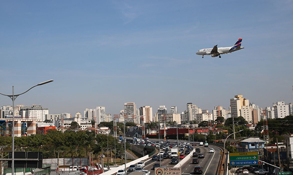 Foto: Banco de Imagens Número de turistas estrangeiros no Brasil cresce 108% em 2023