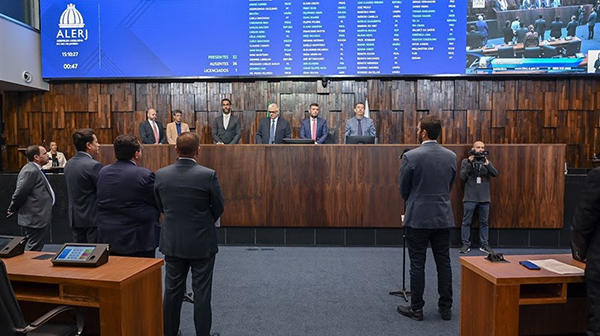 Alerj regulamenta emendas parlamentares impositivas ao orçamento estadual