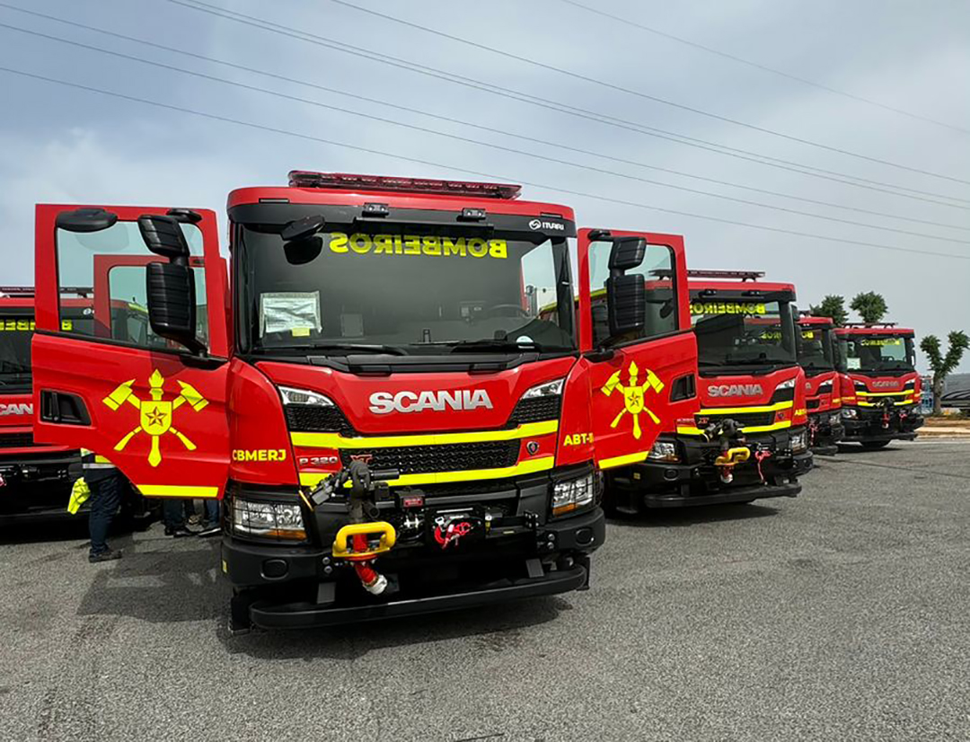 Foto: Banco de Imagens Corpo de Bombeiros RJ recebe caminhões de incêndio importados da Espanha