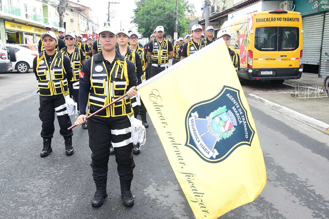 Desfile cívico encerra comemorações de aniversário de Maricá