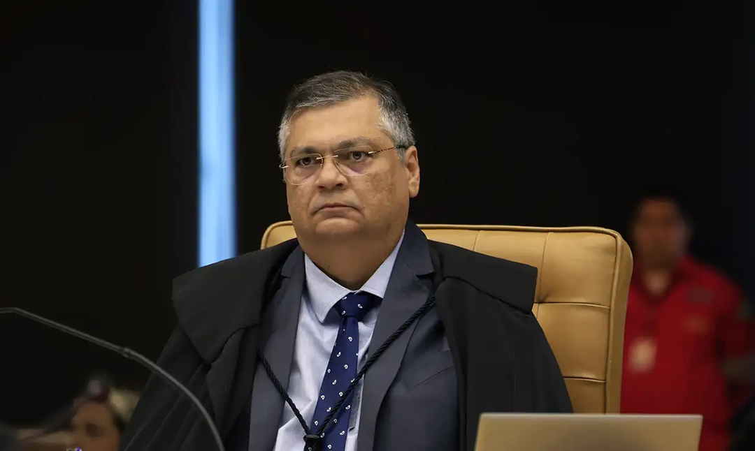 Barroso antecipa julgamento sobre suspensão de emendas impositivas
