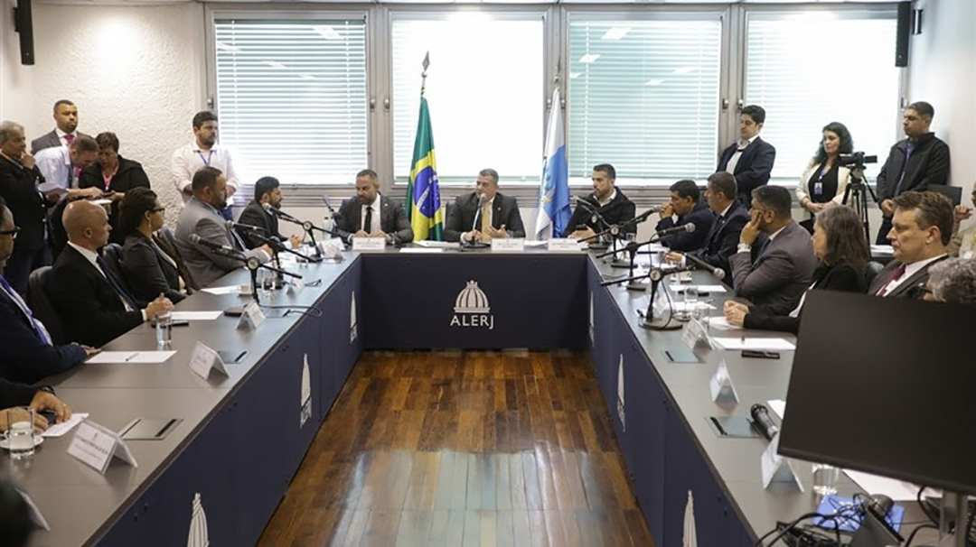 CPI da Alerj cobra transparência da Uerj no uso do estacionamento