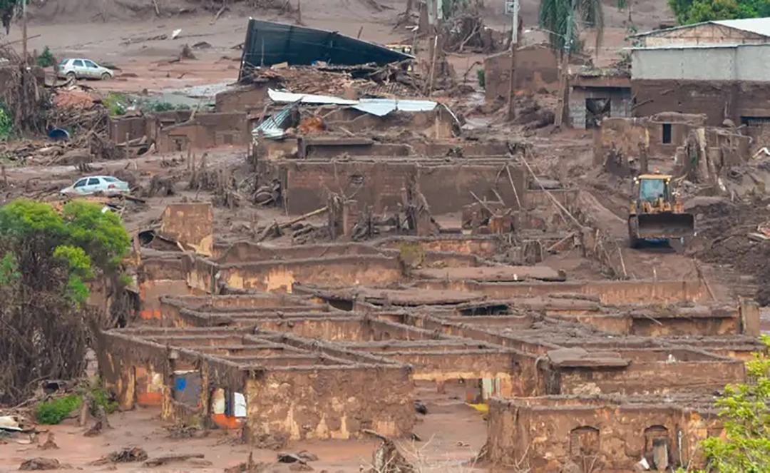 Foto: Banco de Imagens Tragédia de Mariana: governo e mineradoras assinam acordo de R$ 132 bi