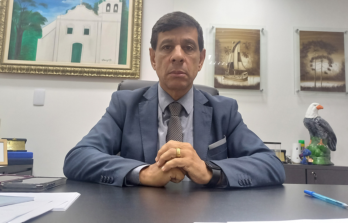 Marcelo Dino aciona Detro para suspender linhas da União e Trel por risco à vida