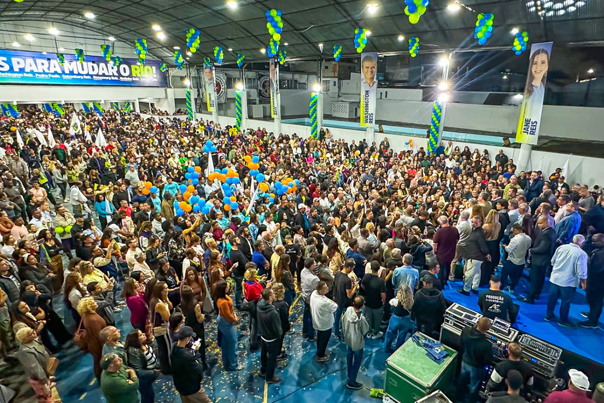 Foto: Divulgação Vereador Sandro Lelis recebe Eduardo Paes em grande ato político na Baixada