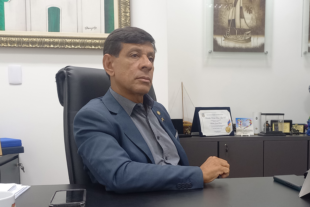 Coordenador de frente de combate à criminalidade expressa preocupação com curso de drones em comunidades do Rio