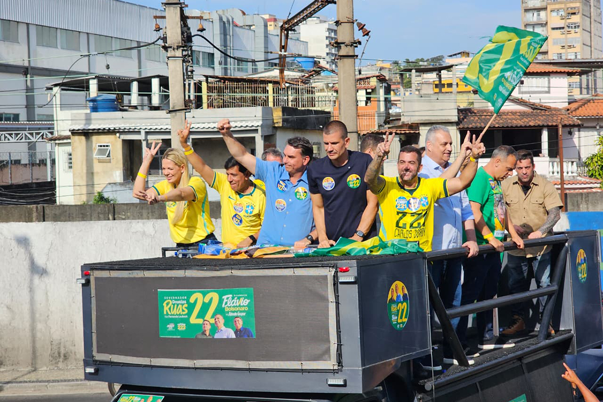Foto: Evyleen Freitas Marcelo Dino reúne Douglas Ruas, Carlos Jordy e Carlos Portinho em lançamento de campanha em Duque de Caxias