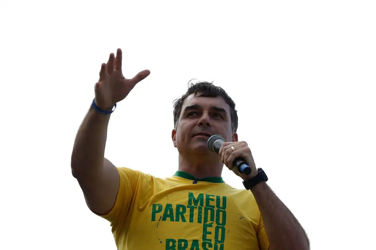 Foto: Fernando Frazão/Agência Brasil Aliado de Trump afirma que Flávio Bolsonaro chegou aos Estados Unidos em operação liderada por Marco Rubio