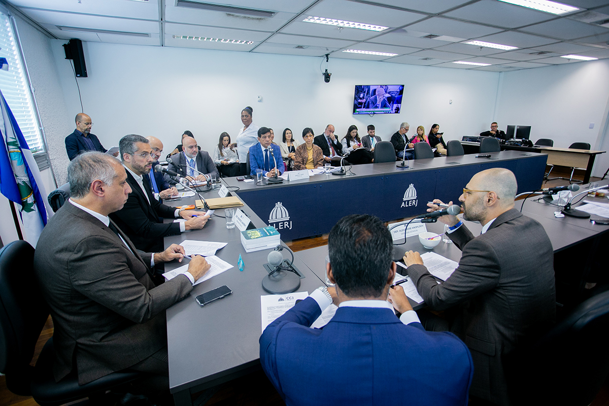 Foto: Alex Ramos/Alerj CCJ da Alerj aprova conjunto de projetos voltados à inclusão e aos direitos de pessoas com autismo
