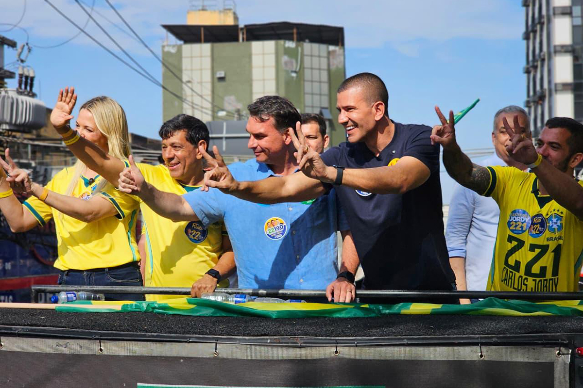 Foto: Divulgação Marcelo Dino comemora vitória de Douglas Ruas após decisão do TSE e consolida força política em Caxias
